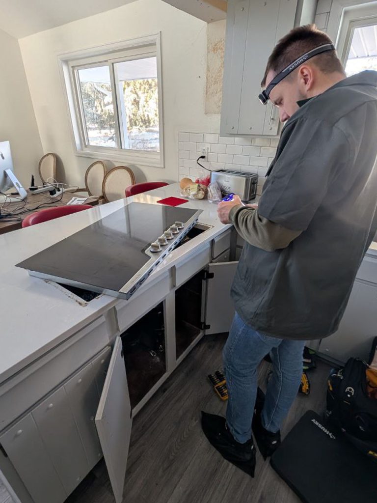 Stove & Cooktop Repair