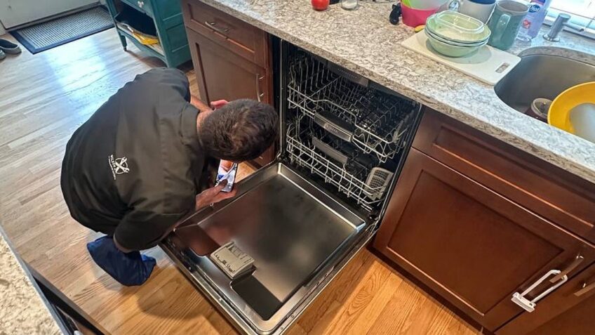 Bosch Dishwasher E22 Error Code: Meaning, Fix, and Why It Returns